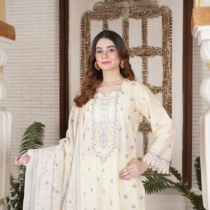 High-end eastern wear fashion shot in Lahore, showcasing luxury pret aesthetics.